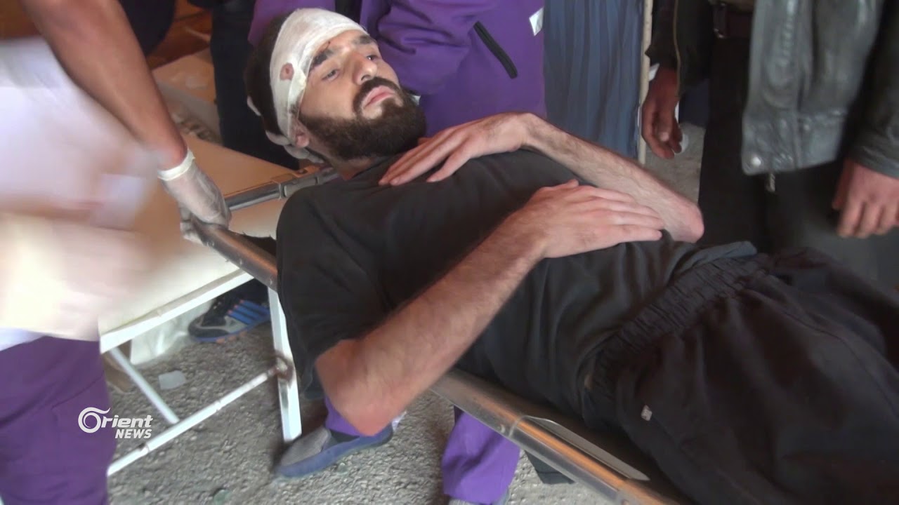 وصول الدفعة الثانية من مهجري حرستا الى قلعة المضيق بريف حماة الغربي