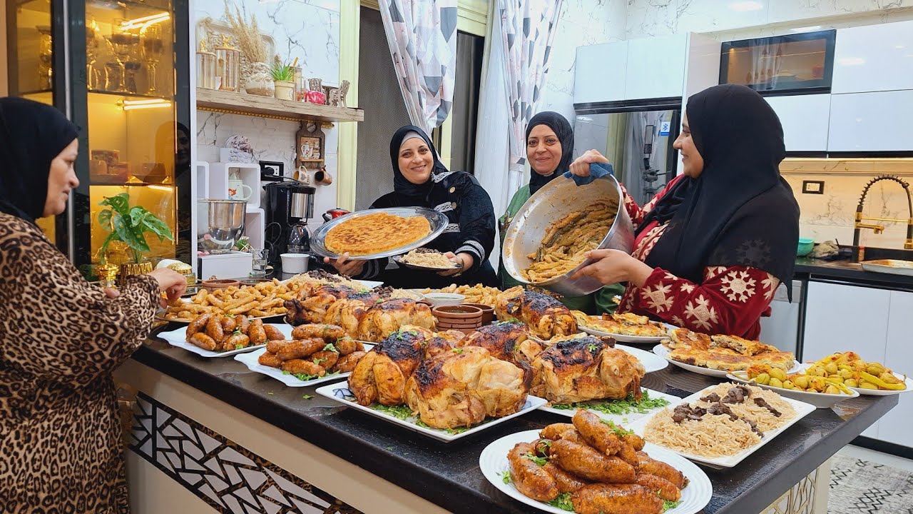 اكبر عزومه جمعت كل العيله والحبايب عشان خاطر امى تكون فرحانه