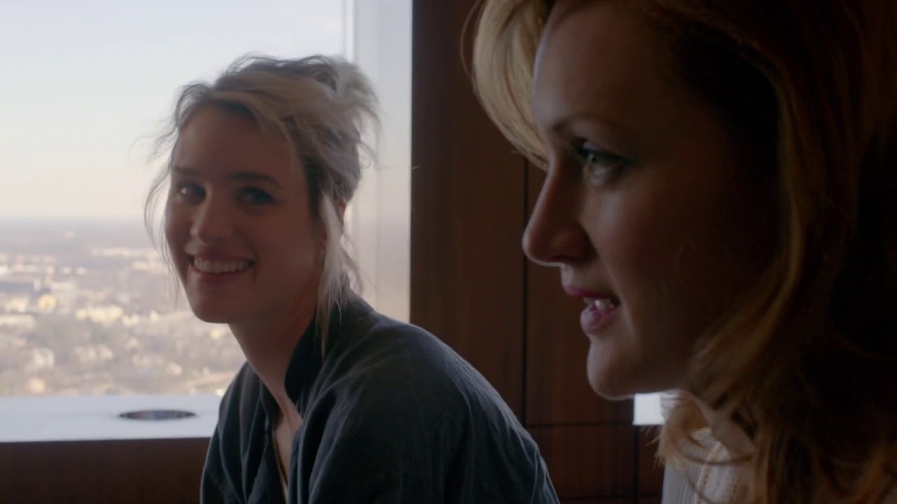 202(3) - Cam and Donna propose to investors