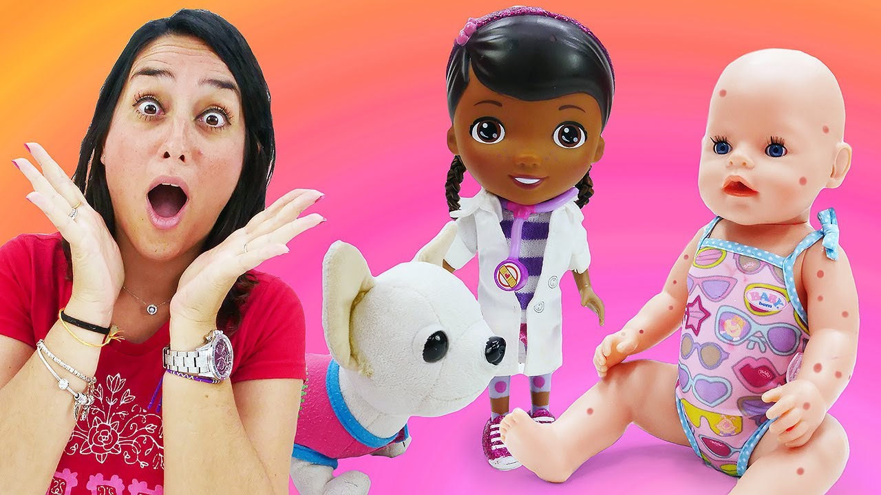 La bambola Rachele gioca al dottore. Video per bambini con giocattoli. Come una mamma.
