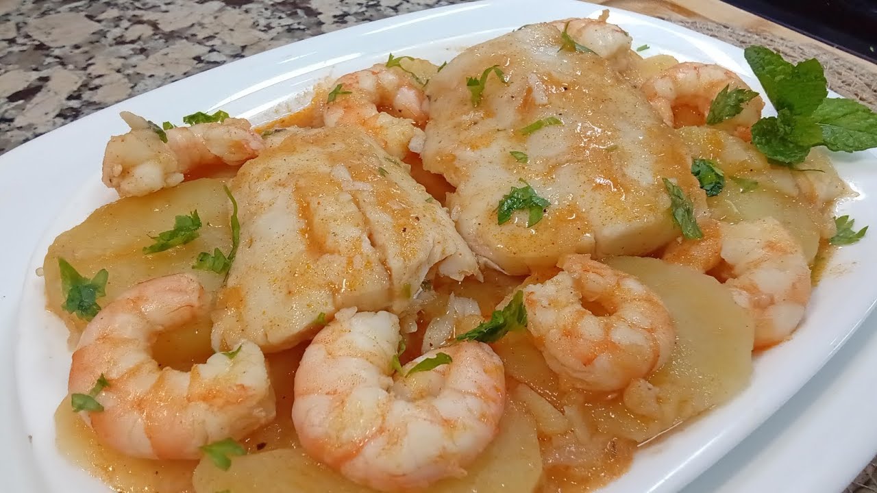 MERLUZA A LA MARINERA CON LANGOSTINOS receta de pescado ¡¡ Super fácil y deliciosa !!