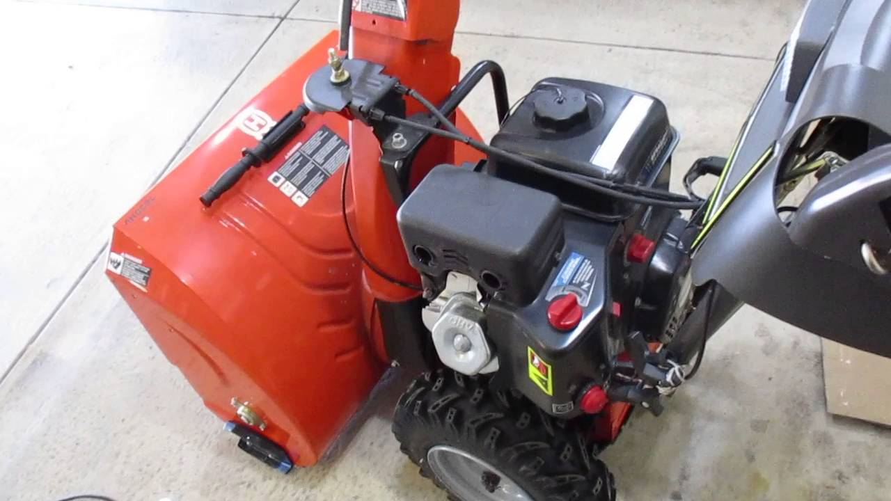 Husqvarna 1830HV snow blower/thrower Cold start walk around