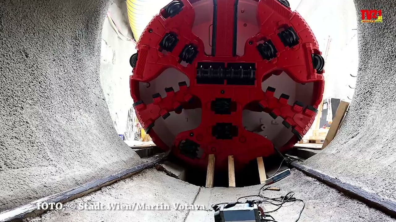 Der Super-Bohrer für den neuen Wiental Kanal ist da