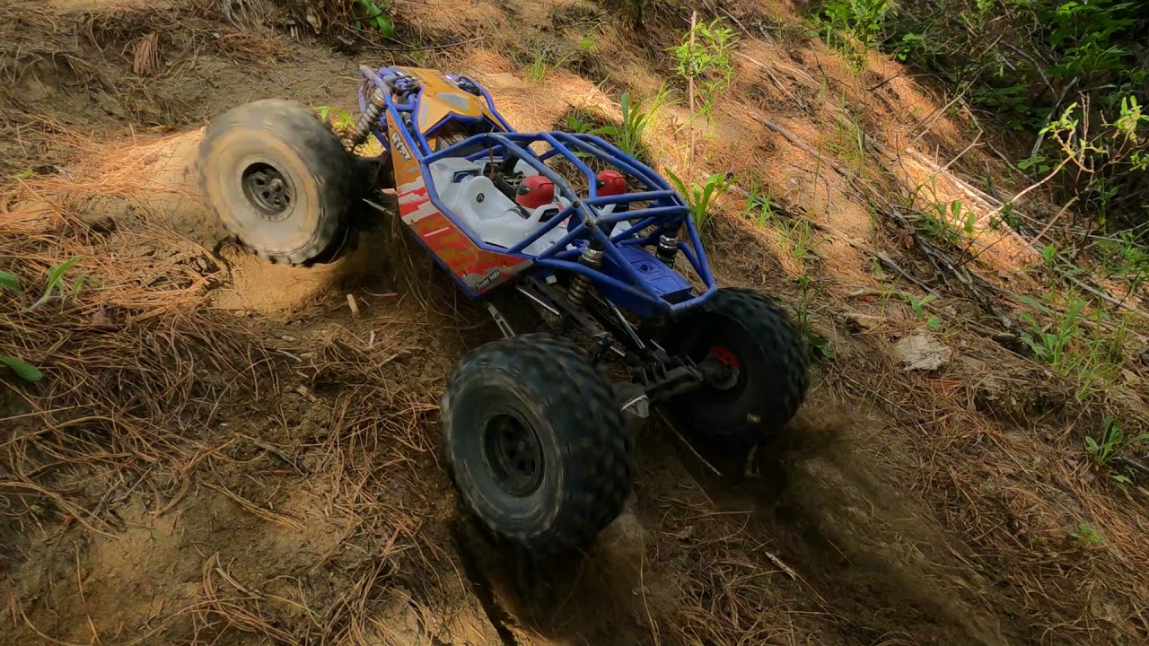 Axial Ryft 4s locked diffs 