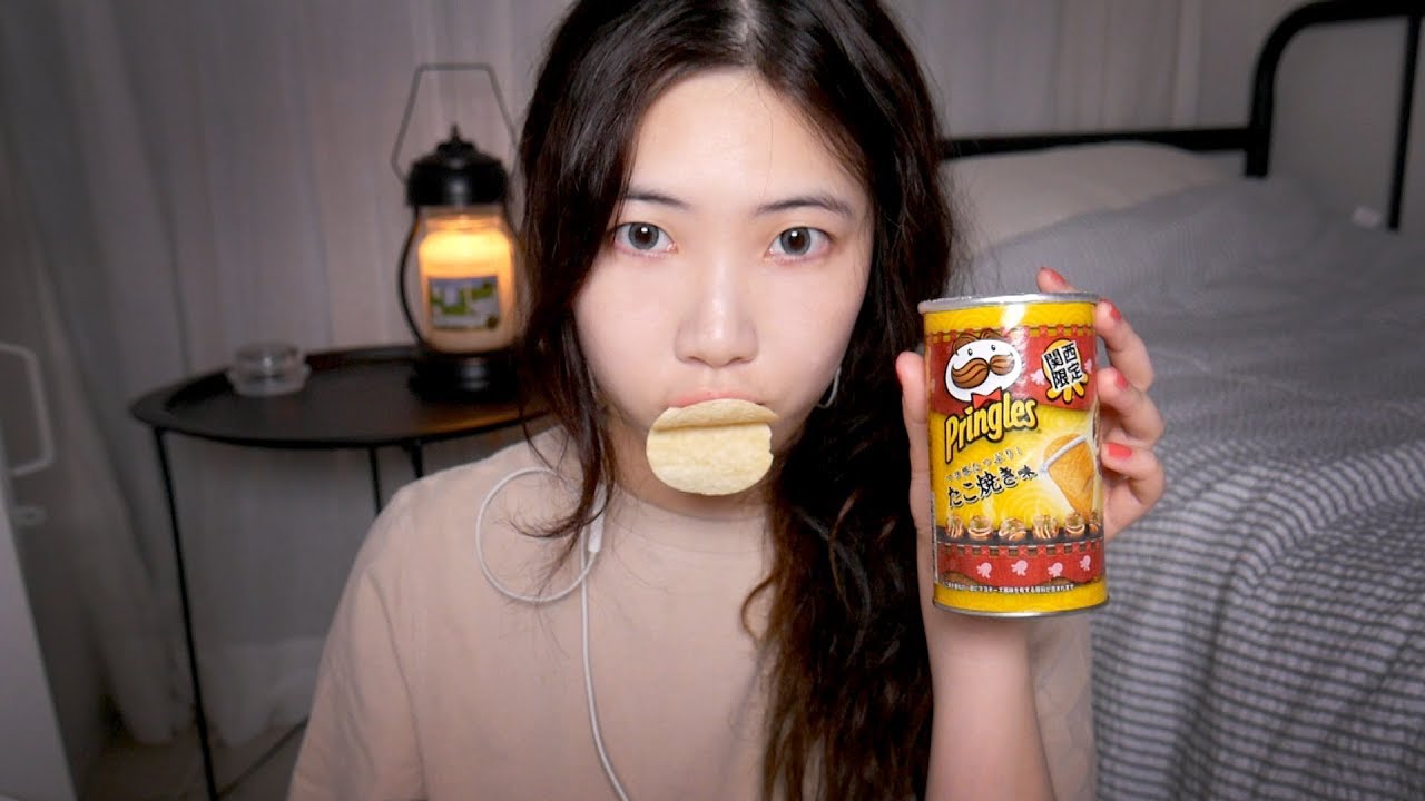 ASMR 프링글스 탭핑과 이팅사운드 / ASMR Pringles Eating Sound