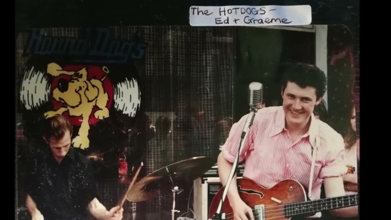 The Hot Dogs ,, Domino