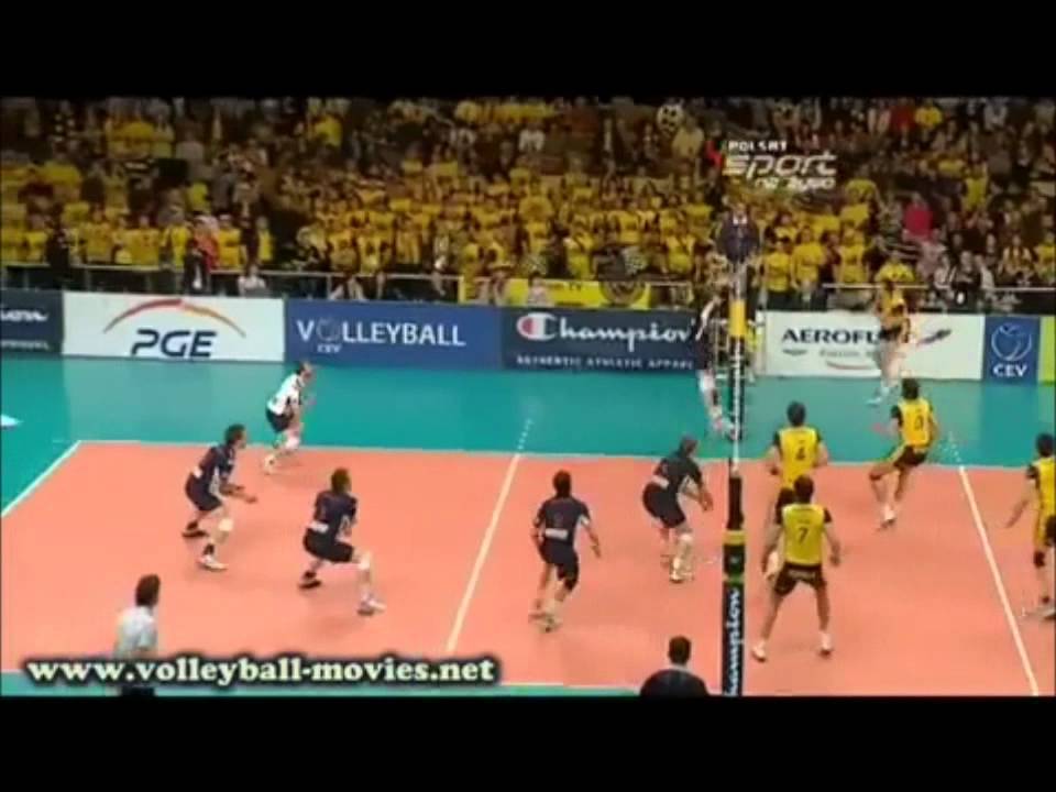 One, Two, Three... Mariusz Wlazły!