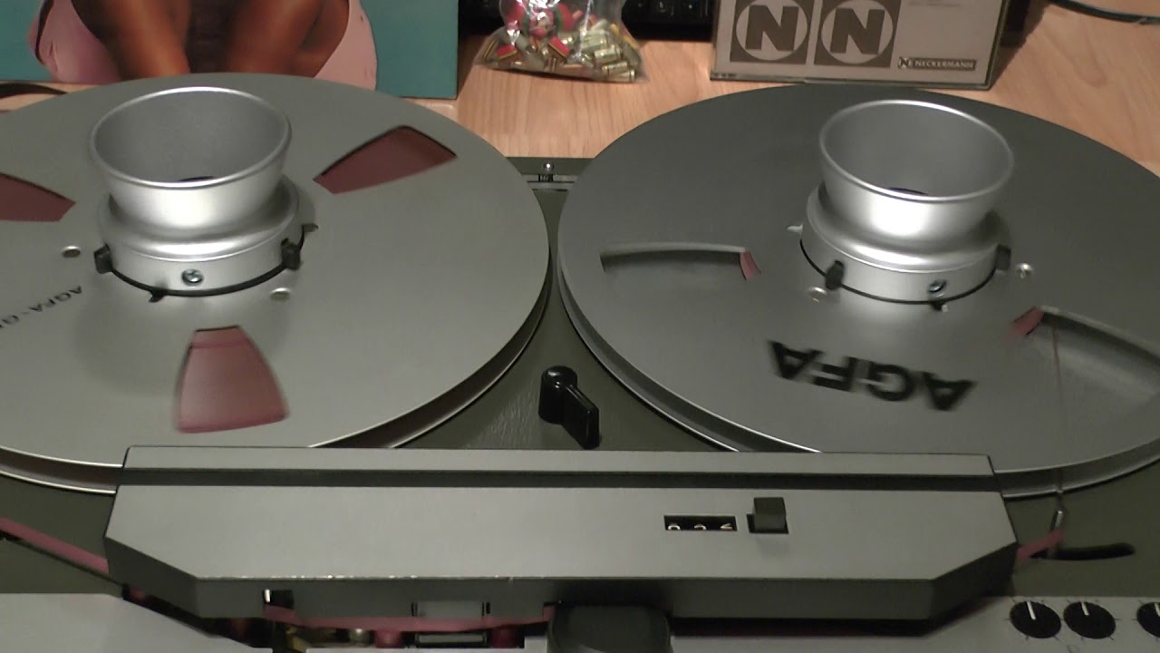 REEL to REEL HQ, BARRY WHITE Love unlimited theme, 1971 Telefunken M28 broadcast recorder