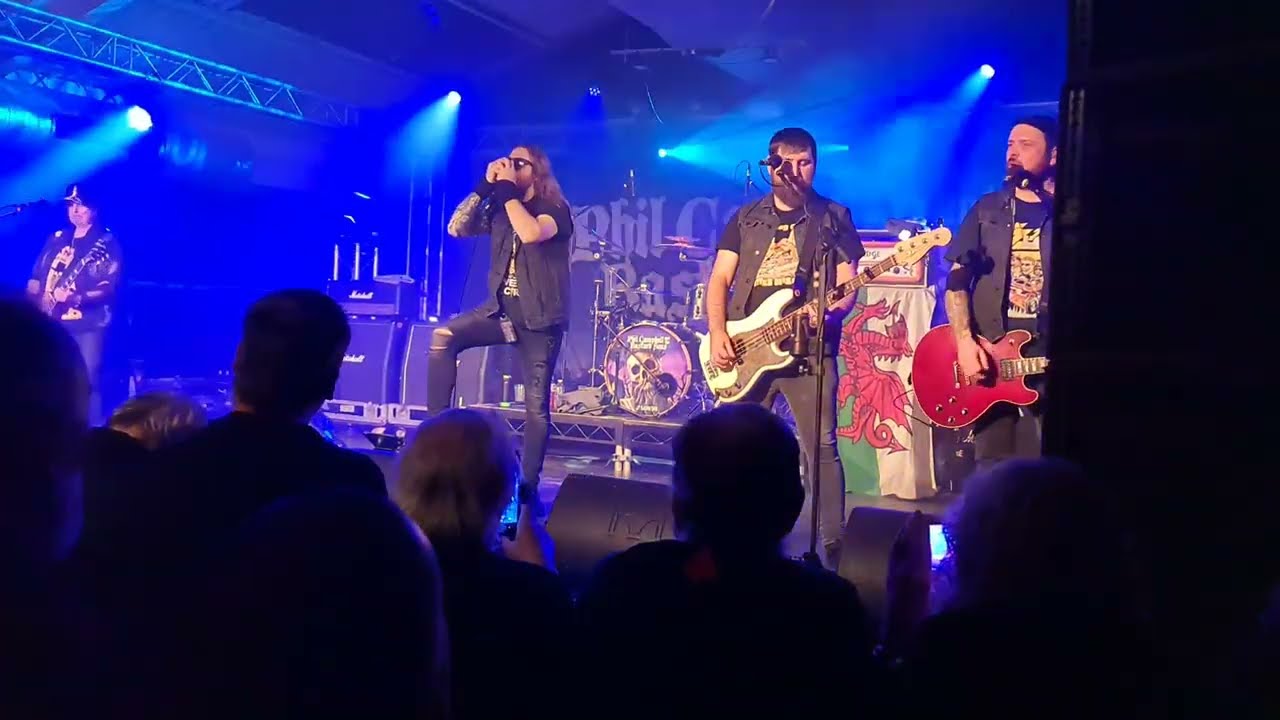 Phil Campbell And The Bastard Sons - Heroes