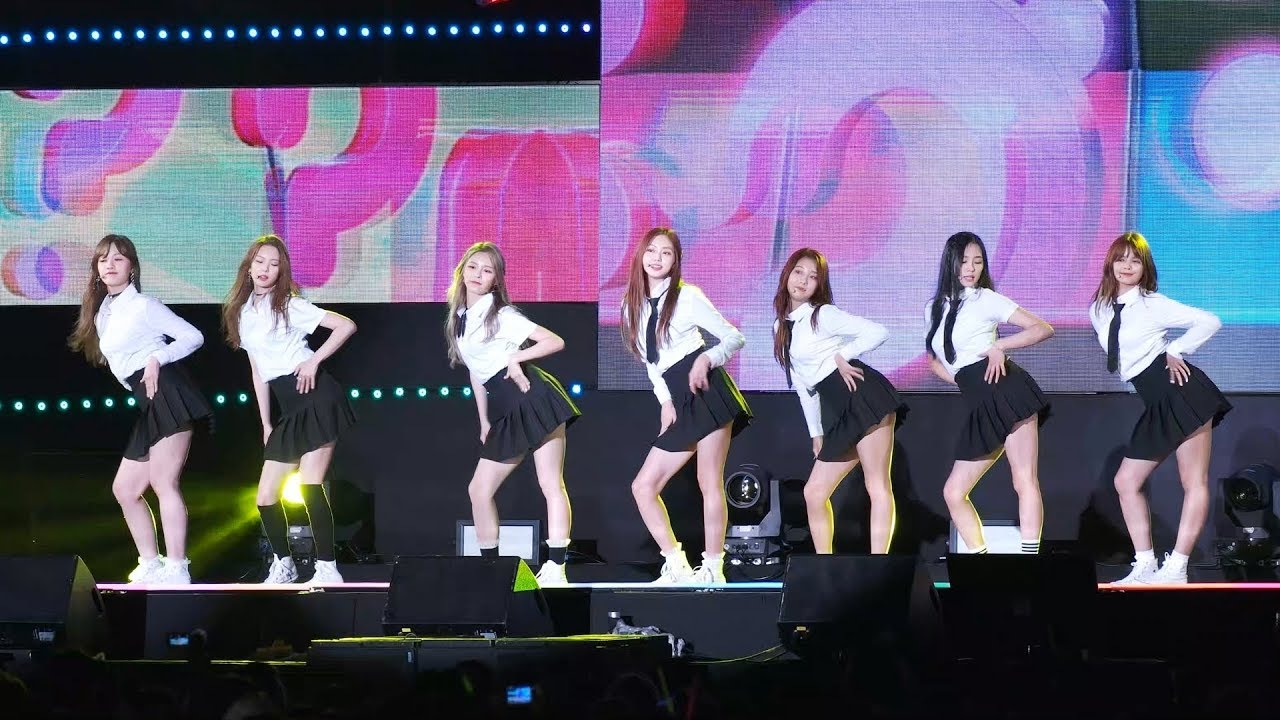 [4K]170729 CLC(씨엘씨) 울진 뮤직팜 페스티벌 아니야(No Oh Oh)+궁금해 전체 직캠(Full Version Fancam)