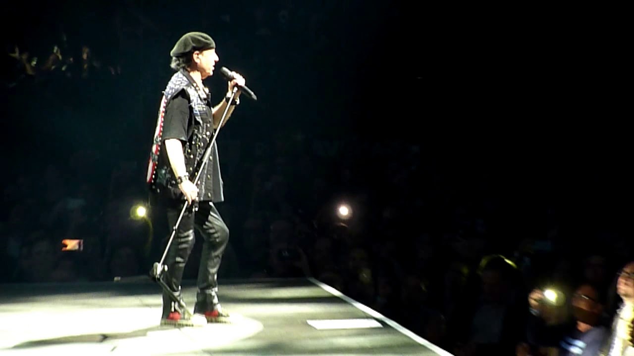Scorpions - Wind of Change (live in Melbourne)