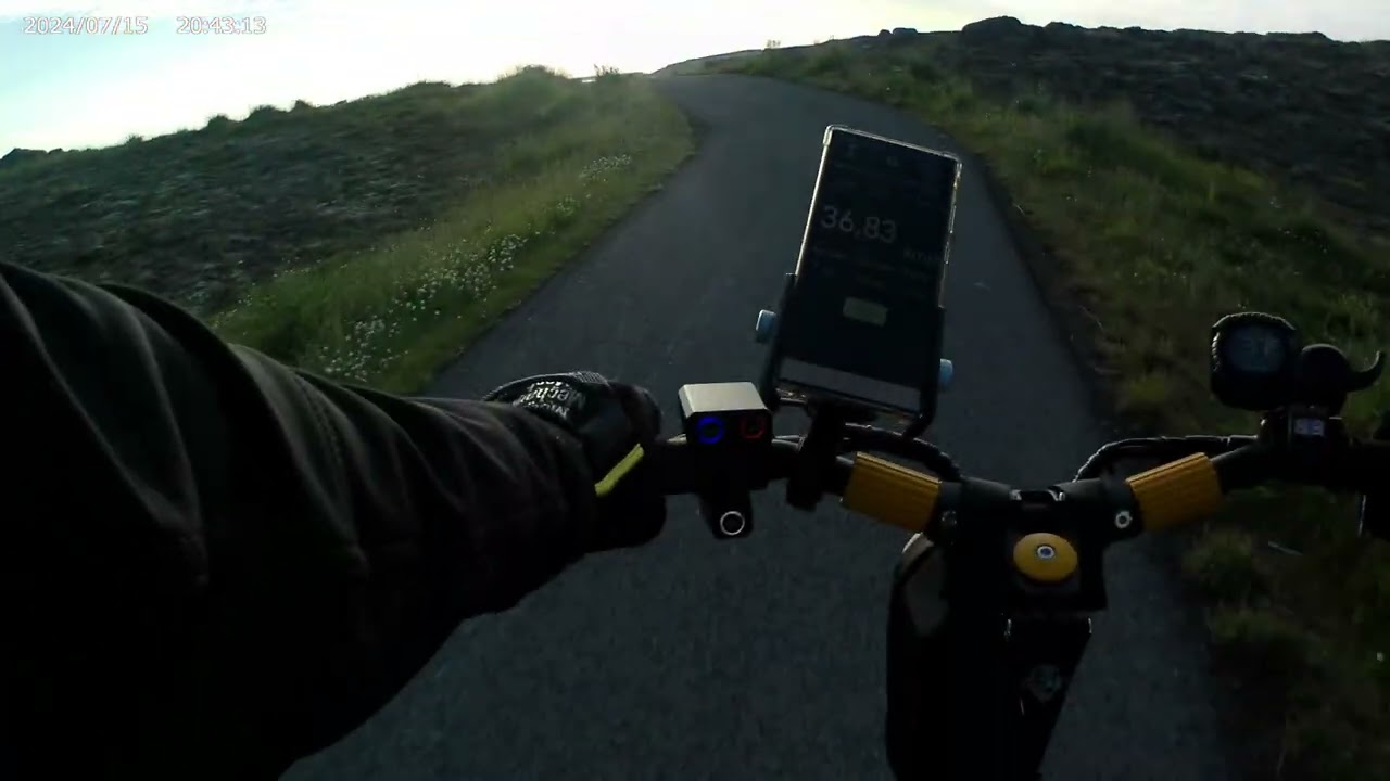 Vsett 10+ in Iceland.