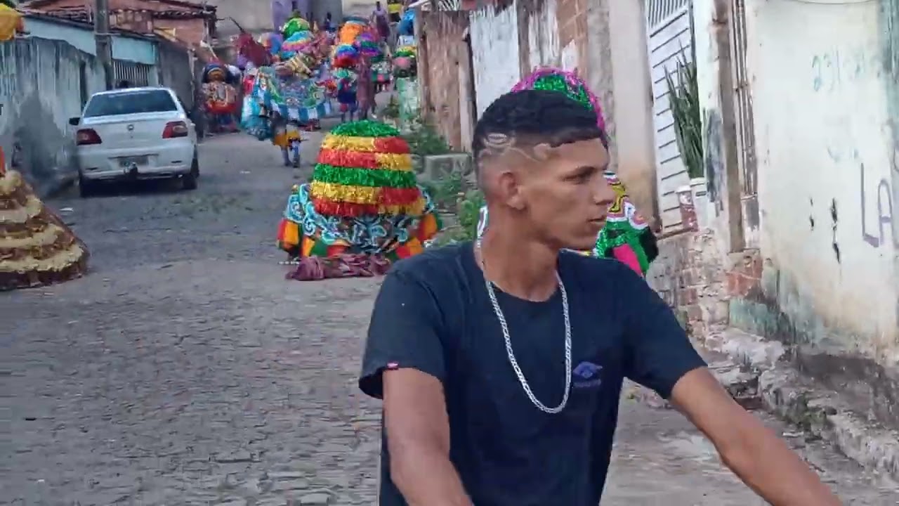 chegada do boca de trincheira Jo do Galo Dourado