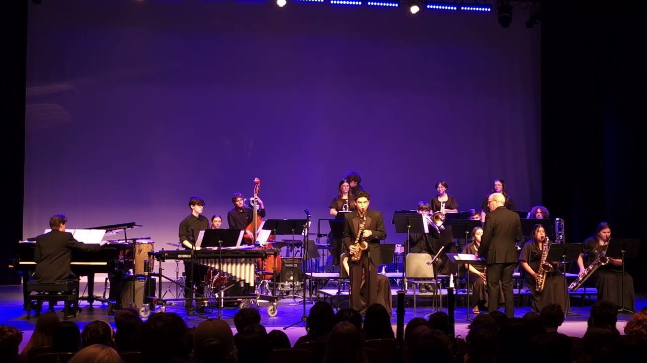Chiawana Jazz 1  A Walking Thing  3.10.26