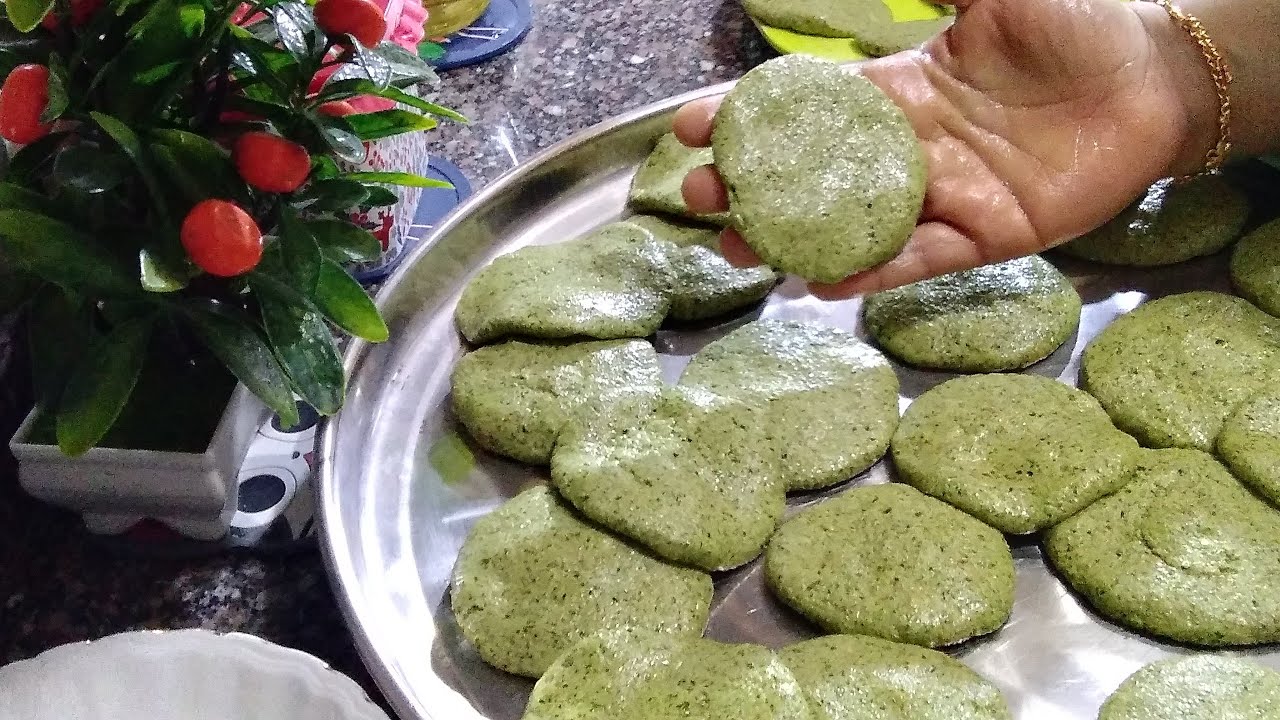 هاتي خضارك وحشوتك  وتعالي هقولك نعمل ايه احلي اكله كبيبه من كفر الشيخ😋😋😋❤❤❤