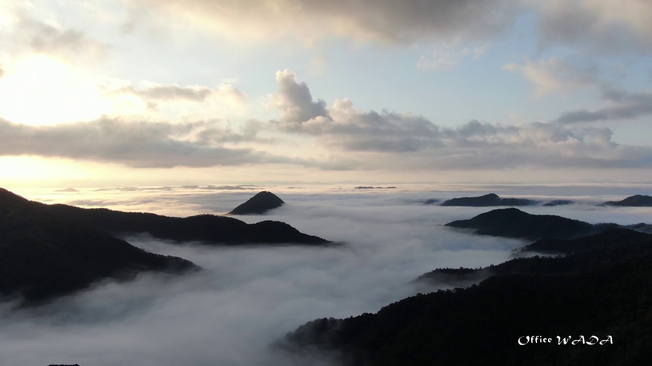 大江山　雲海　ドローン 空撮。Oeyama sea of clouds drone aerial view.　DJI MAVIC 2 zoom