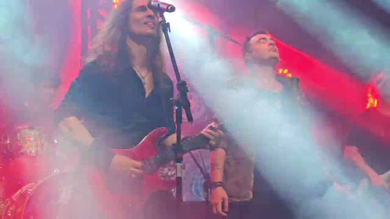 KIKO LOUREIRO EM SANTOS - STORMBRINGER/ENFERMO + FINAL