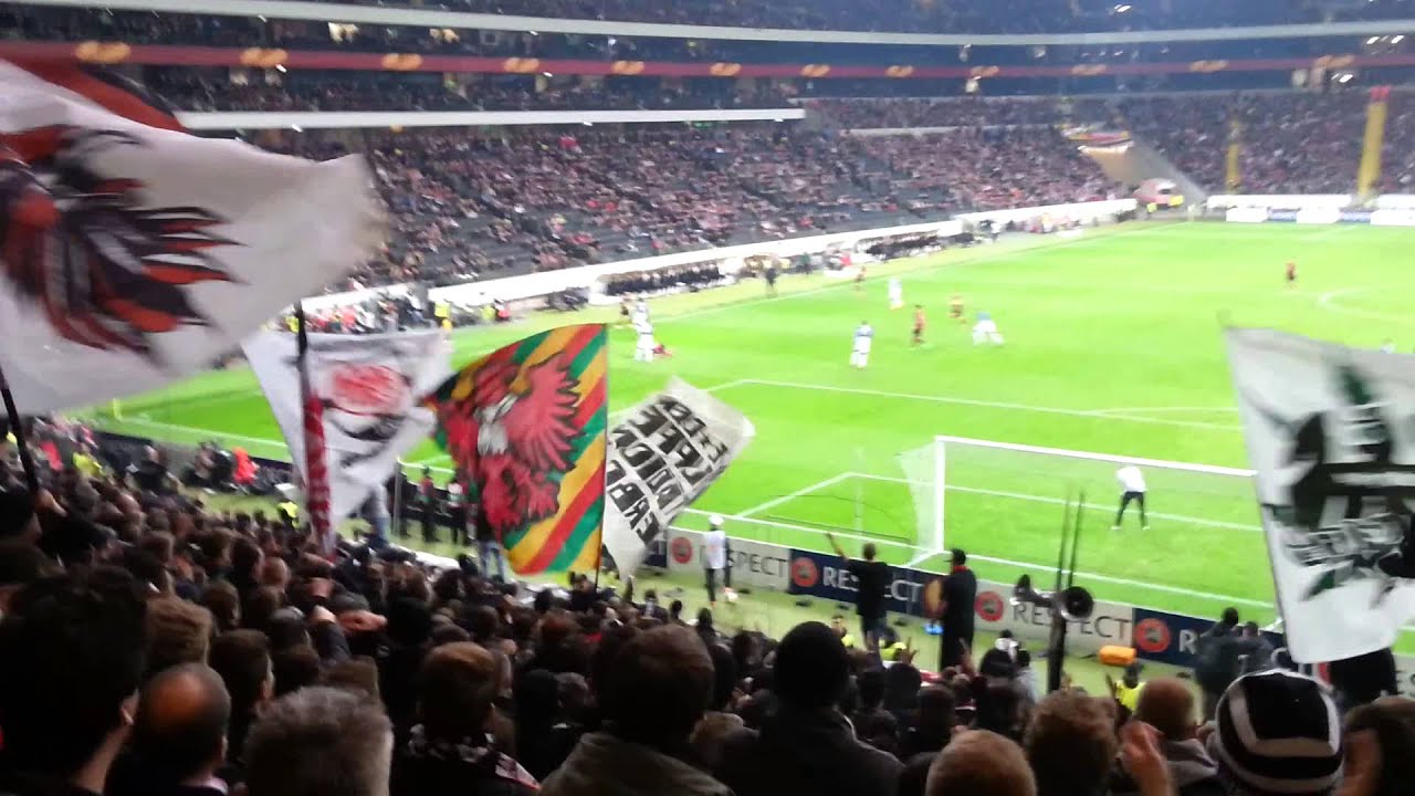 Frankfurts 1:0 gegen Porto im Stehe !
