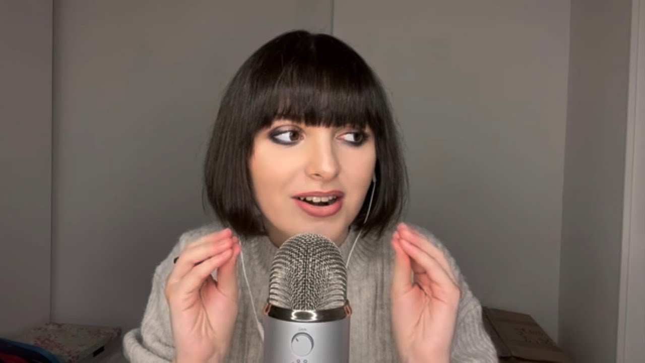 ASMR ⚠️ULTRA SLEEPY Hand Sounds🤌 (finger flutters + skin sounds)