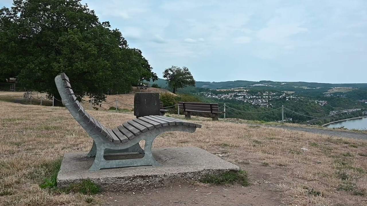 Aufstieg zur Erpeler Ley
