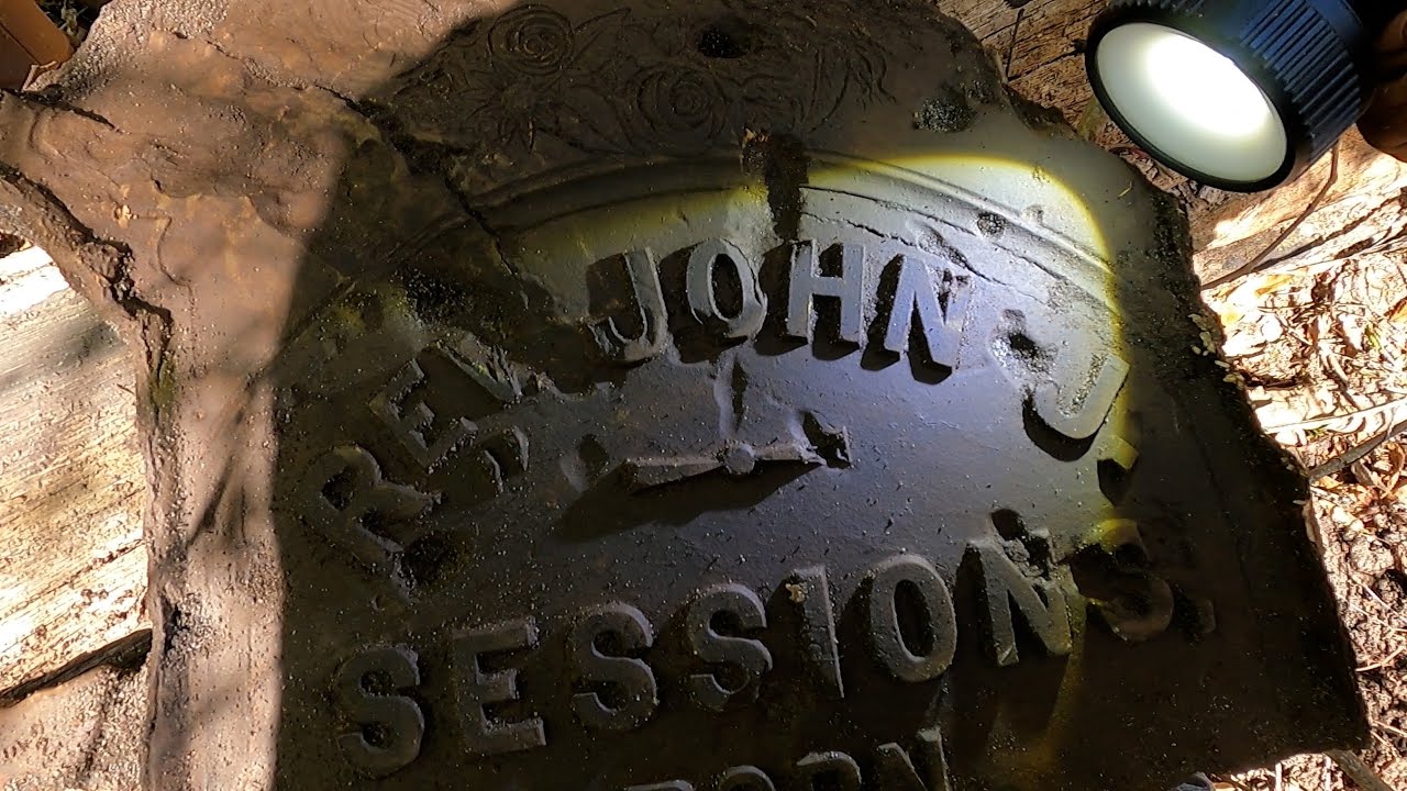 DIGGING UP LOST GRAVESTONES IN FORGOTTEN GRAVEYARD | NEW HOPE #3