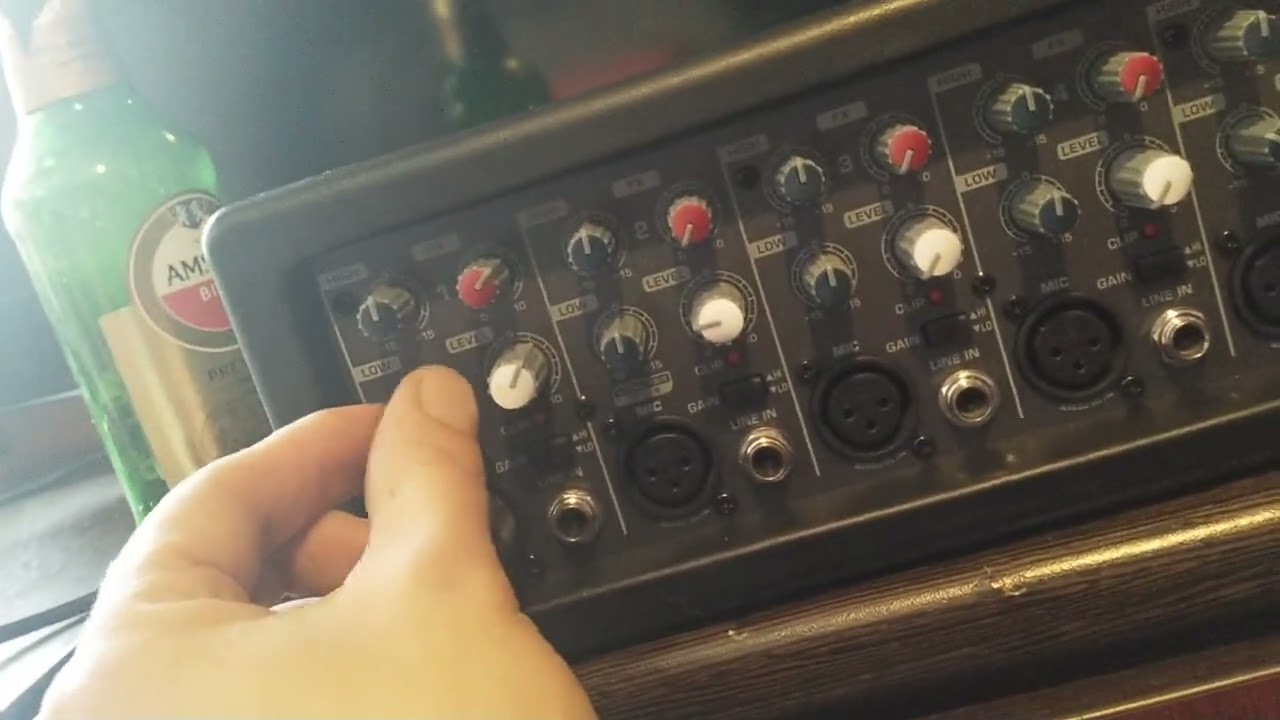 Микшер Behringer Europower PMP550M

Обзор