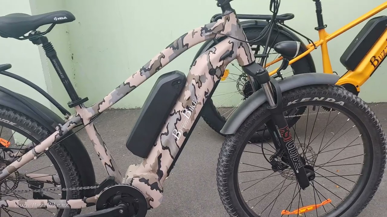 The difference between a BuzzBike TT Deluxe and a BuzzBike TT Ultra