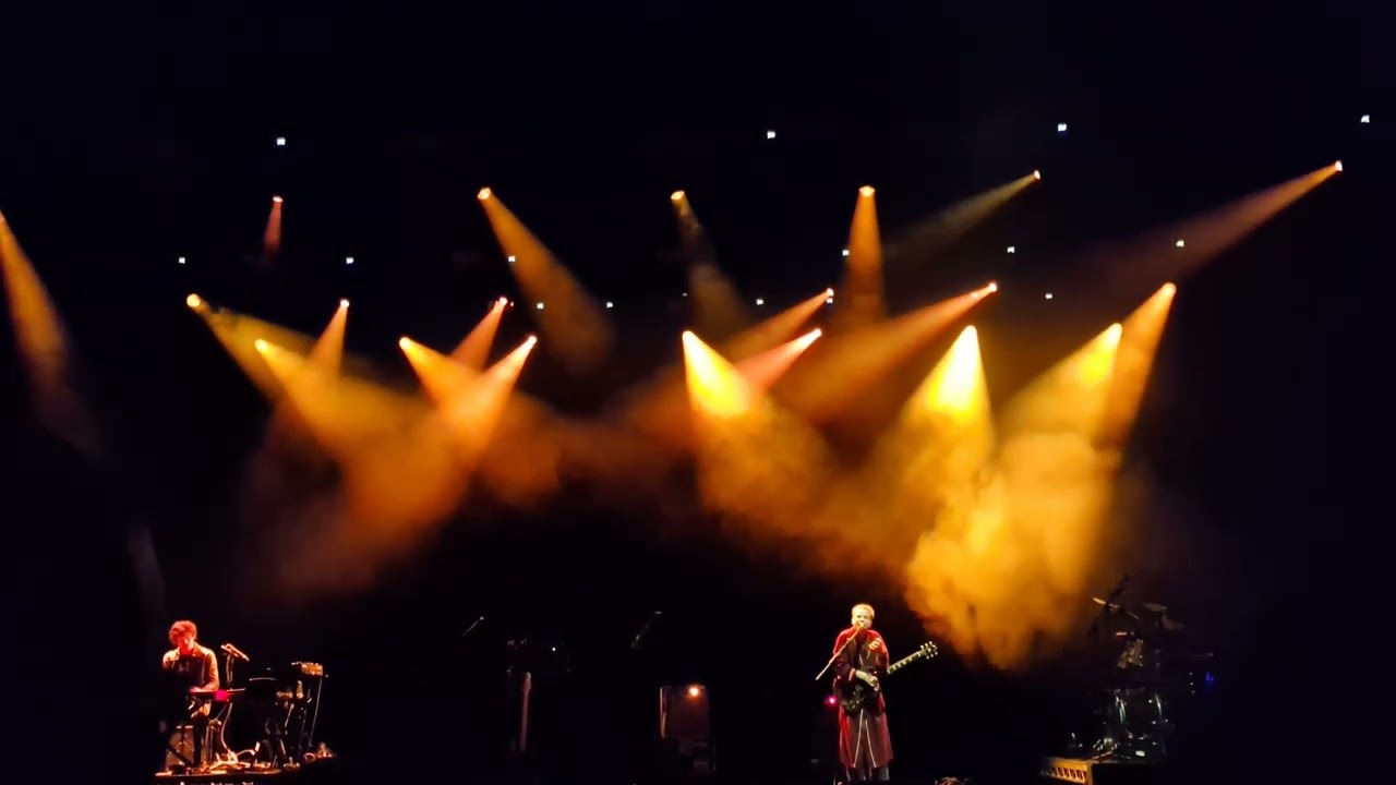 black midi - The Defence (live in Cardiff)