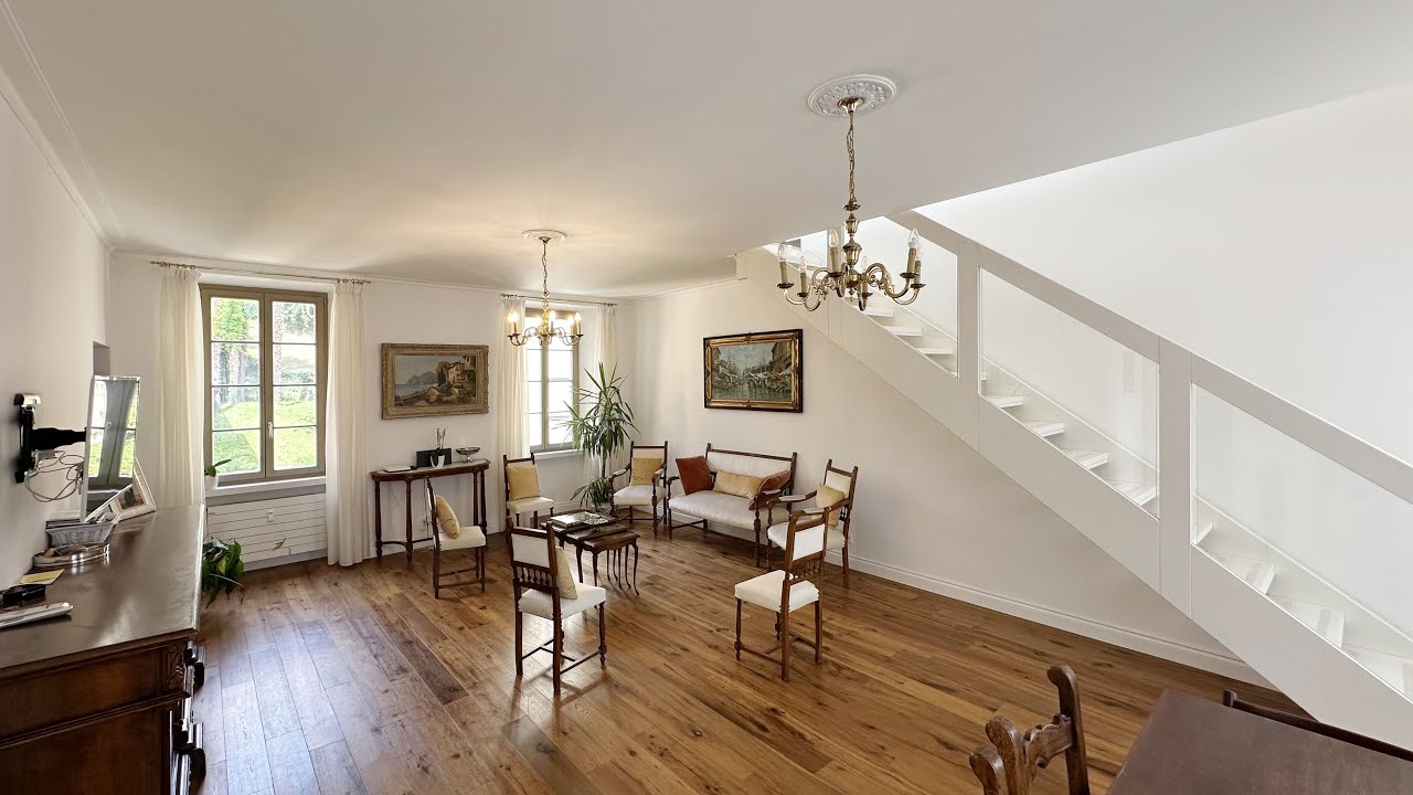 V001185 - Lugano, 210 sqm duplex penthouse in the heart of the city