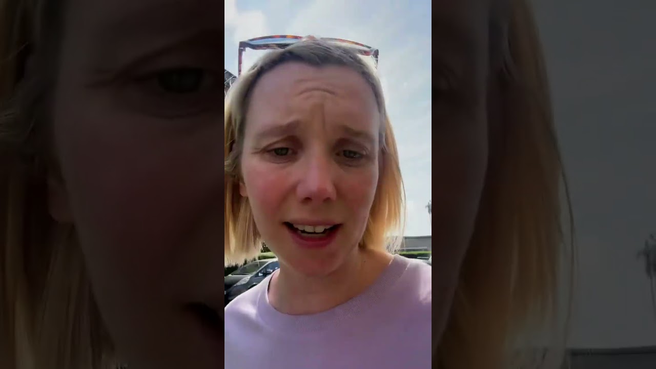 Walking Round Glasgow With Outlander's Lauren Lyle!