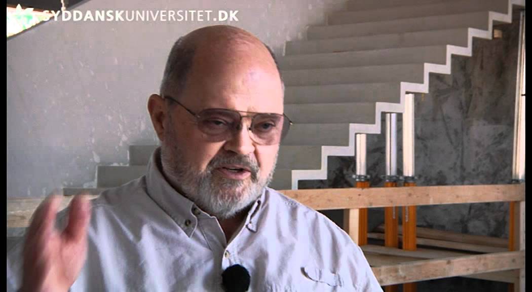 Institute of Sports Science and Clinical Biomechanics presents Steven N. Blair