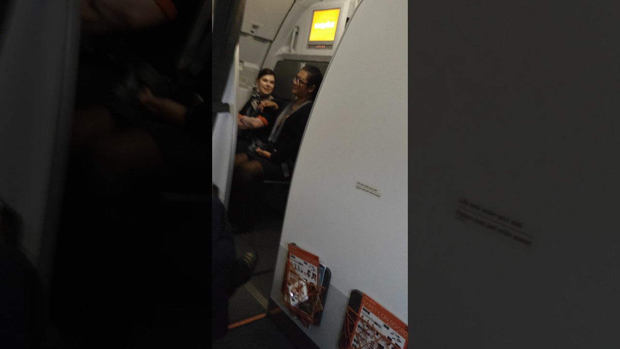 Smooth takeoff from London Gatwick airport #london #airtravel #smooth #takeoff