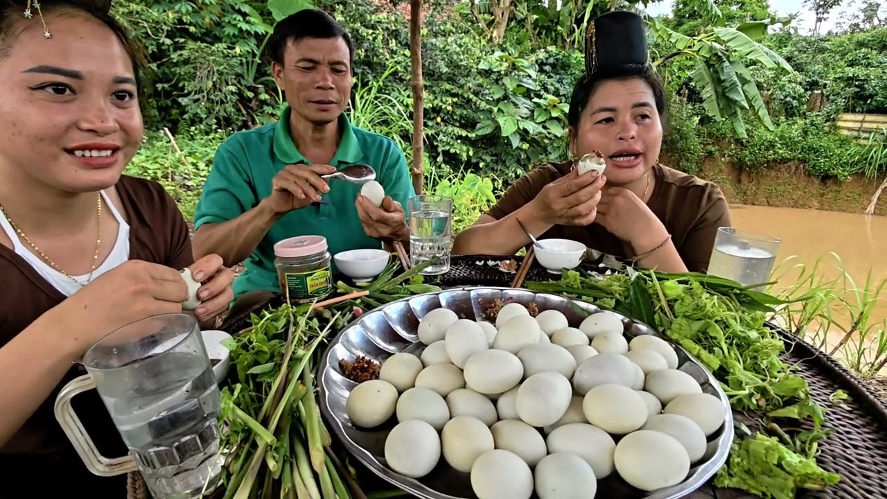 MÂM TRỨNG VỊT LỘN KHỔNG LỒ