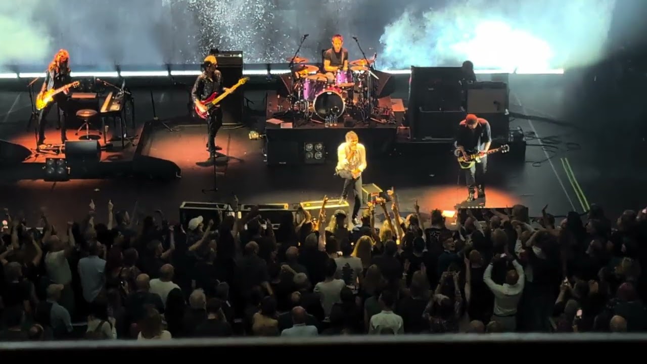 Suede - Royal Festival Hall - 13/09/25 - Crackhead 