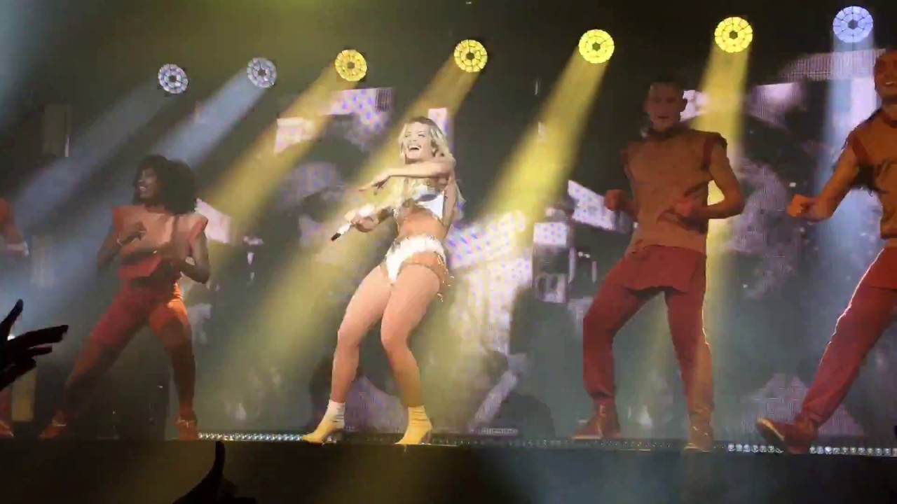 Rita Ora - Anywhere - Live at TonHalle München (Munich) - Live in Germany 25-05-2018 [HQ]