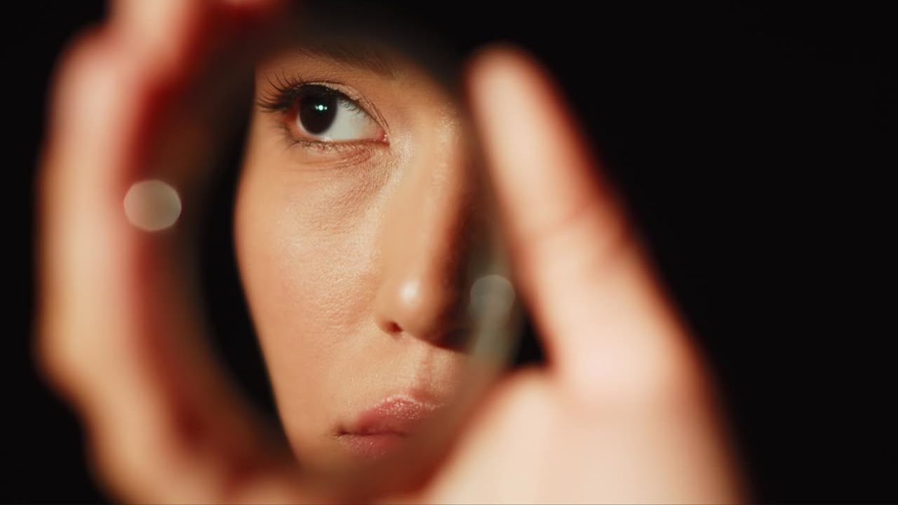 Serai Rose – Dímelo Slow (Official Visualizer)