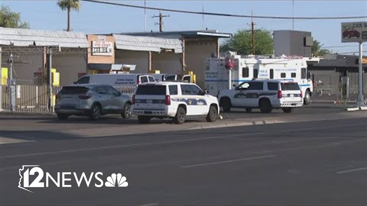 Police investigation closes parts of 27th Avenue in central Phoenix