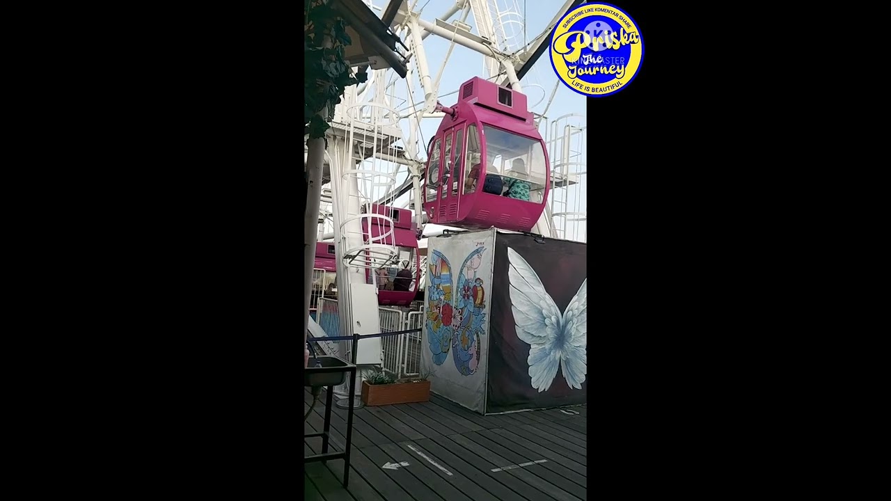 SHORTS J-SKY FERRIS WHEEL AEONMMAL JGC JAKARTA. THE TALLEST IN INDONESIA