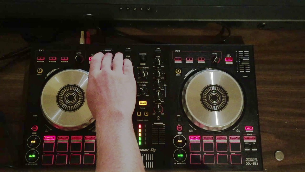 How to use a Pioneer DDJ-SB3
