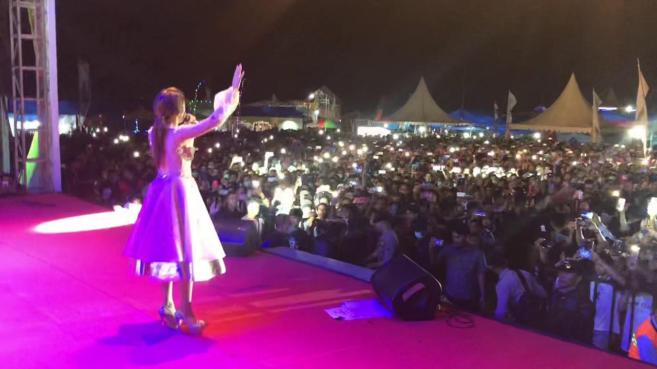 PELANGI DIMATAMU BT JAMBRUD (OFF AIR MOROWALI) | Lady Rara