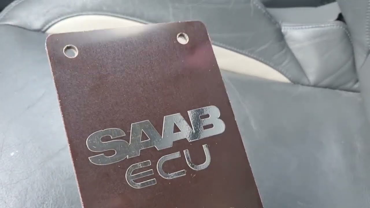 Ratujemy sterownik ECU w SAAB 93... Montaż płyty termicznej/ ECU saver spacer kit