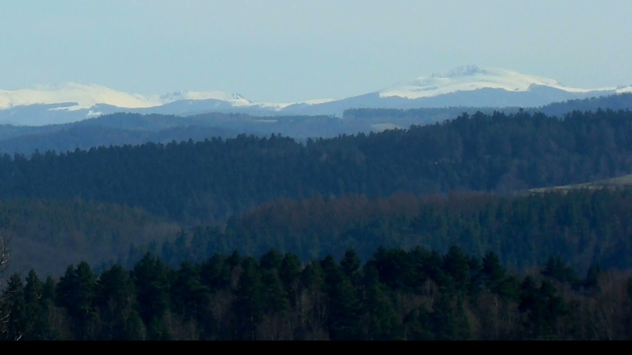 Bieszczady -  Połoniny w oddali