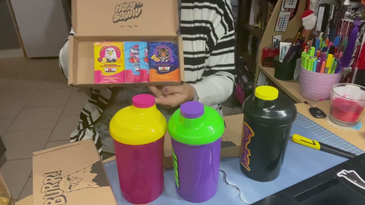Unboxing Holy Energy HOLY TEA recommandé par Passion.DB désolé je suis malade je bafouille lol