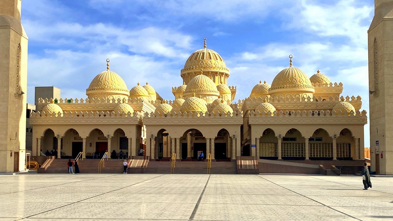 Al Mina Mosque, Hurghada Marina, Sheraton Street | Hurghada, Egypt