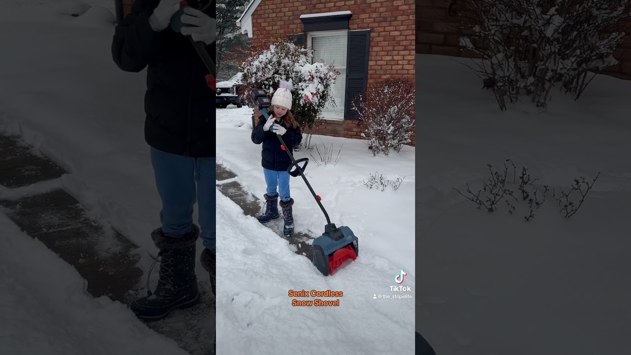 Обзор электрической снегоуборочной лопаты Senix Tools #stripelife #snowplow #snowremoval #snowsho...