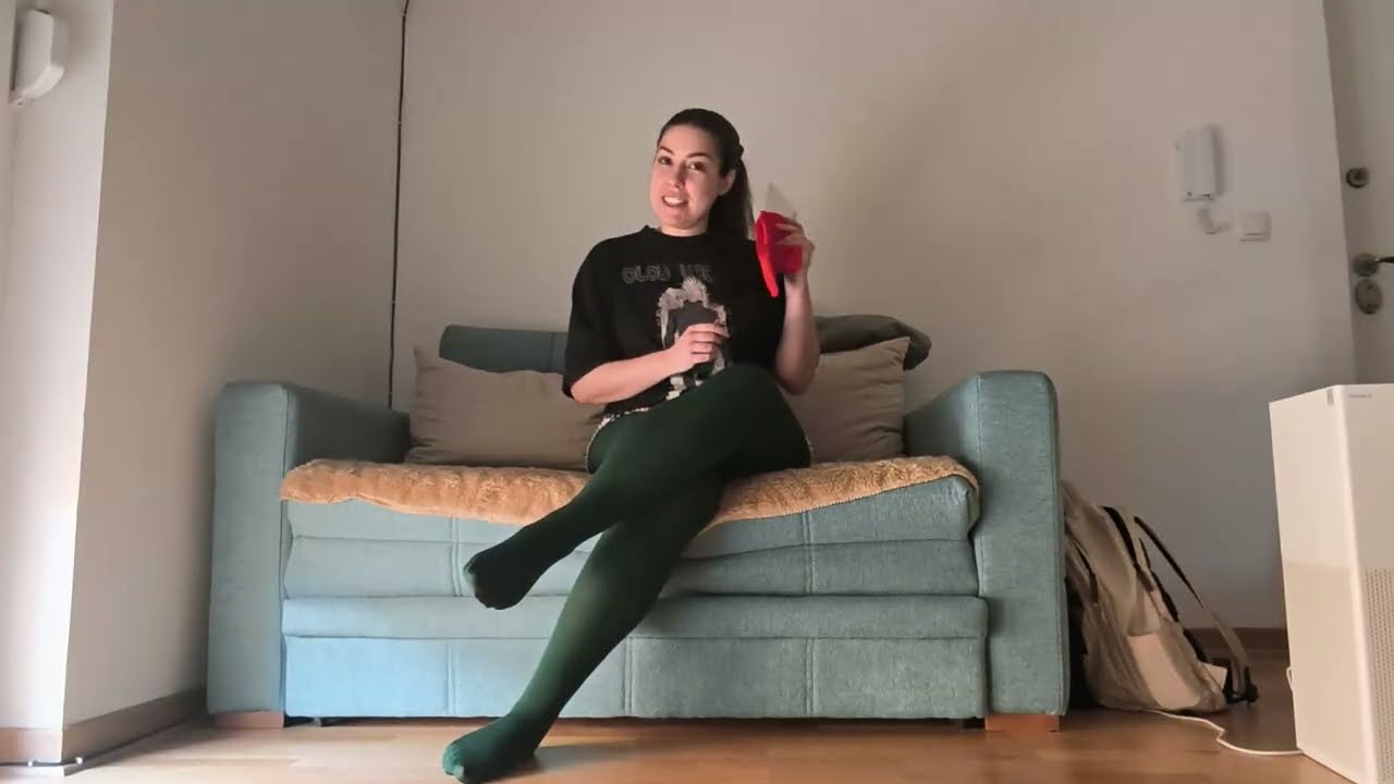 Распаковка и примерка плотных красных колготок плотностью 280 ден ❤️ | Супер непрозрачные колготки