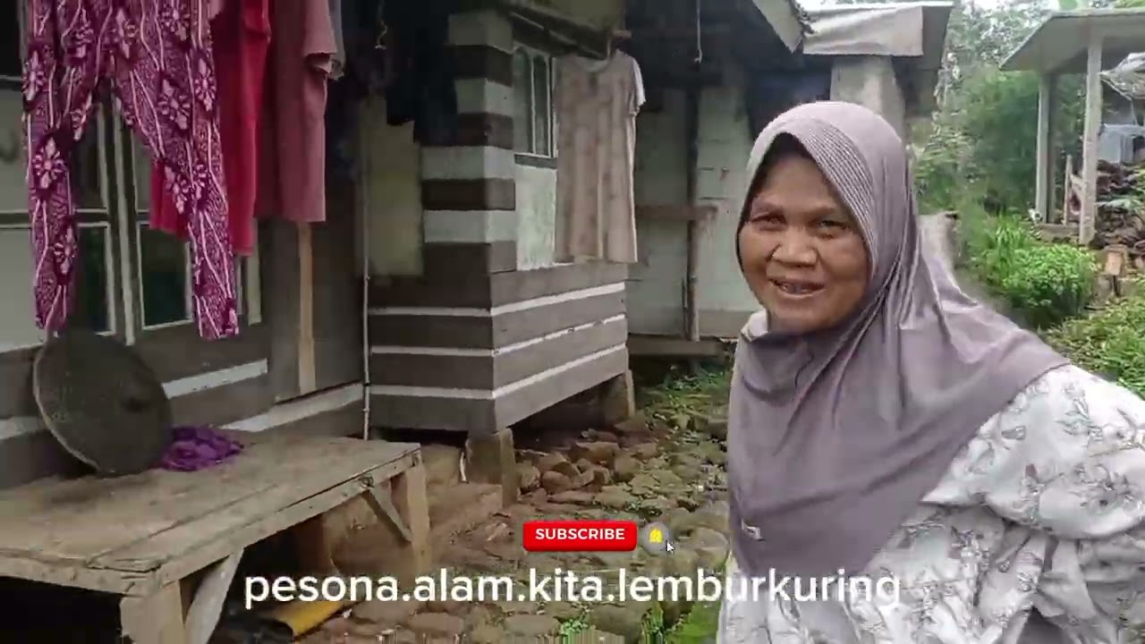 Ada.kampung.terpencil.di.atas.perbukitan..
