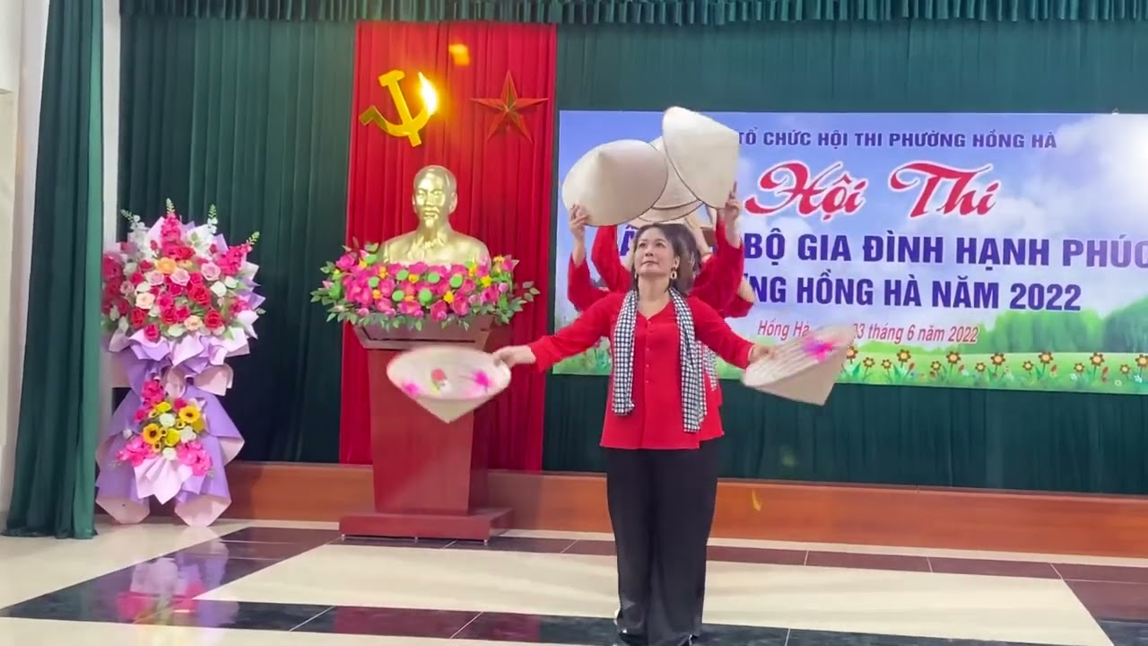 Múa Mẹ yêu con- phố Hồng tiến/ hội thi gia đình HP 2022. (Tiếng hát CS Anh Thơ)