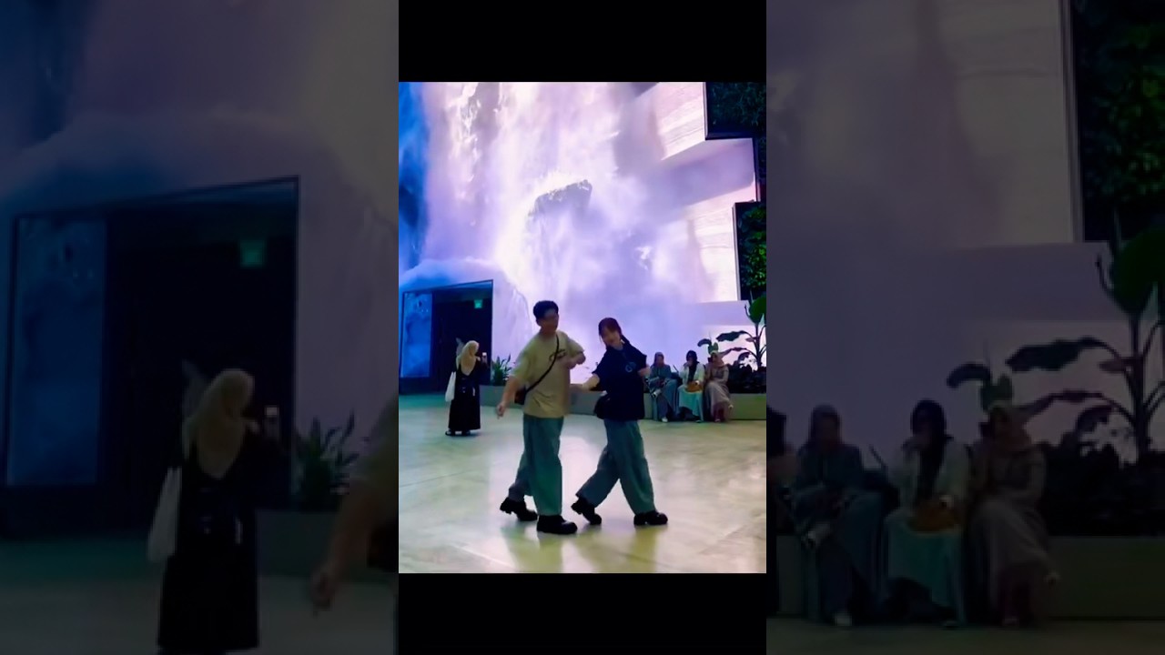 Đi dữ vậy 2 bạn, v&ograve;ng quanh thế giới lu&ocirc;n #ginpu #puka #gintuankiet #otp #shortvideo #duet #couple