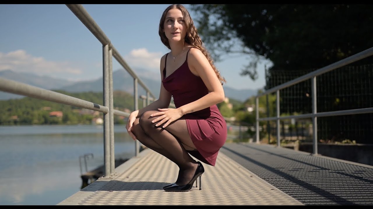 FASHION MODELING EDITORIAL : Pantyhose, Tights, Stilettos (4K)